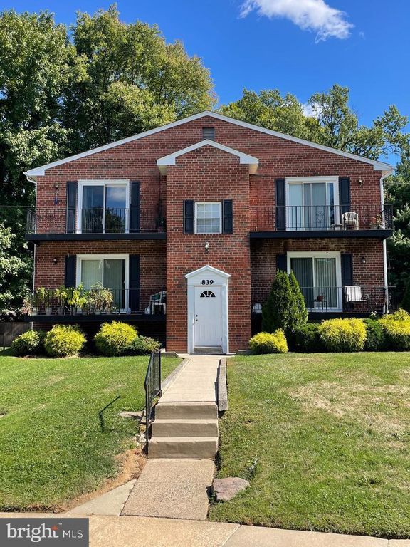 839 GARRETT RD, Springfield, PA 19064