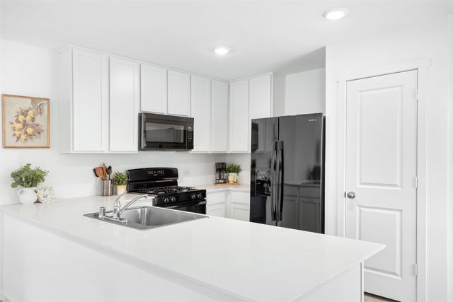 14145 Inglebert Street, Pilot Point, TX 76258