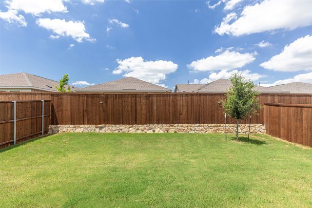 14145 Inglebert Street, Pilot Point, TX 76258