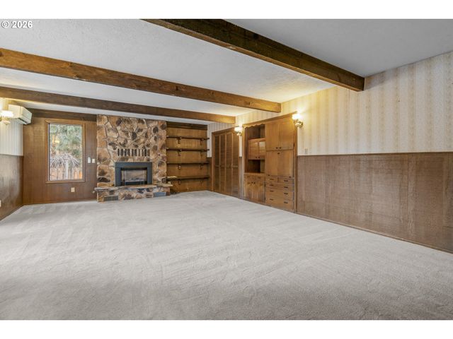 2496 62ND Ave, Salem, OR 97317