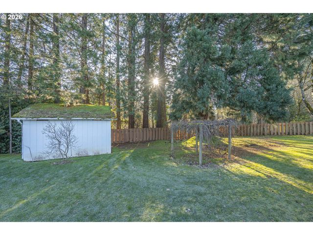 2496 62ND Ave, Salem, OR 97317