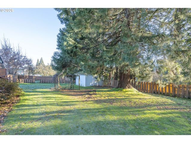 2496 62ND Ave, Salem, OR 97317