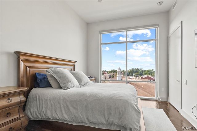 1150 8th PH2, Tuscaloosa, AL 35401