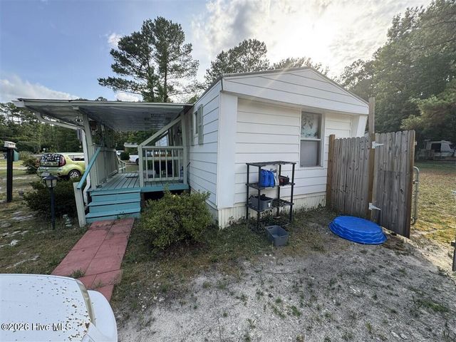9112 Highland Hills Drive NE, Leland, NC 28451