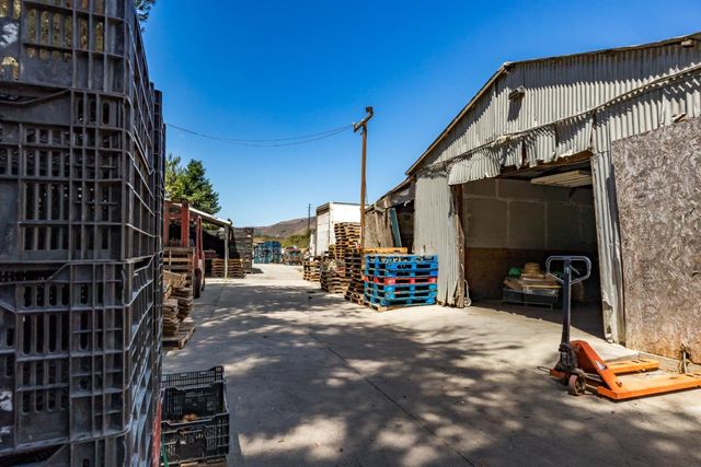 250 Old Chittenden Road, Watsonville, CA 95076