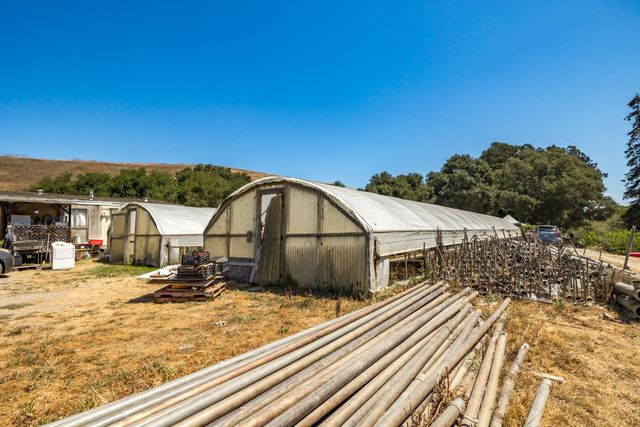 250 Old Chittenden Road, Watsonville, CA 95076