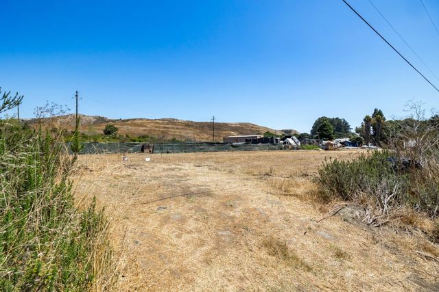 250 Old Chittenden Road, Watsonville, CA 95076