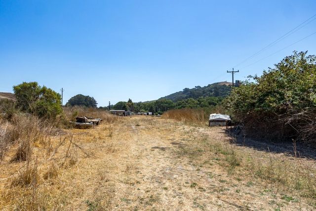 250 Old Chittenden Road, Watsonville, CA 95076