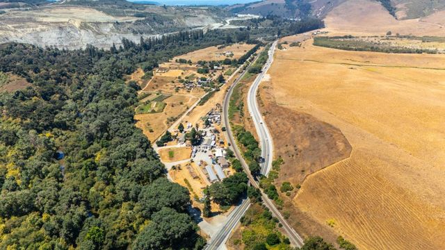 250 Old Chittenden Road, Watsonville, CA 95076