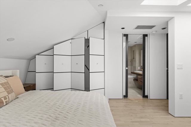201 Newbury St 506, Boston, MA 02116