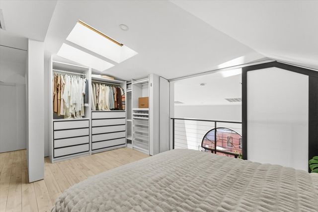 201 Newbury St 506, Boston, MA 02116