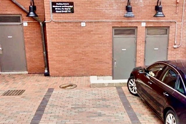 201 Newbury St 506, Boston, MA 02116