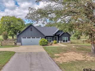 19988 Saddlebrook Drive, Lindale, TX 75771