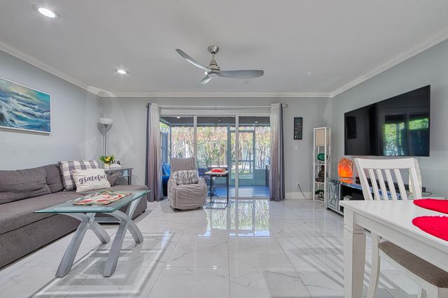 5235 Sapphire Valley, Boca Raton, FL 33486