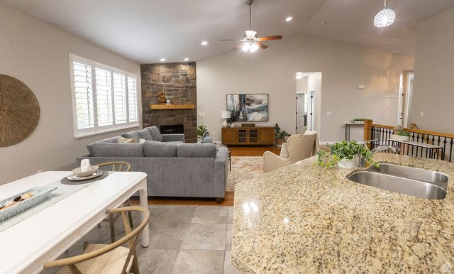 1184 W MICHAELSEN WAY, West Jordan, UT 84088