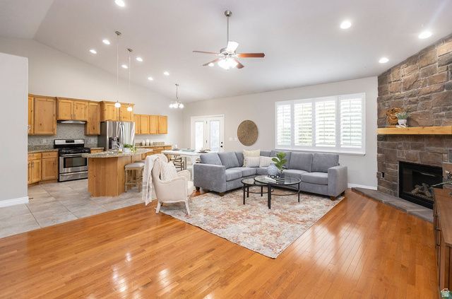 1184 W MICHAELSEN WAY, West Jordan, UT 84088