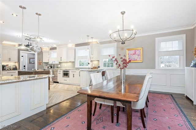 3006 Montgomery Road, Shaker Heights, OH 44122