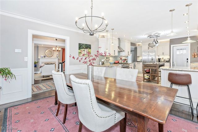 3006 Montgomery Road, Shaker Heights, OH 44122