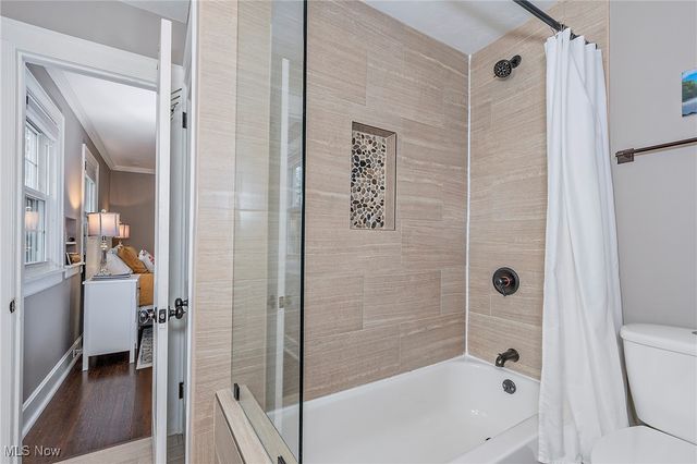 3006 Montgomery Road, Shaker Heights, OH 44122