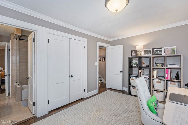 3006 Montgomery Road, Shaker Heights, OH 44122