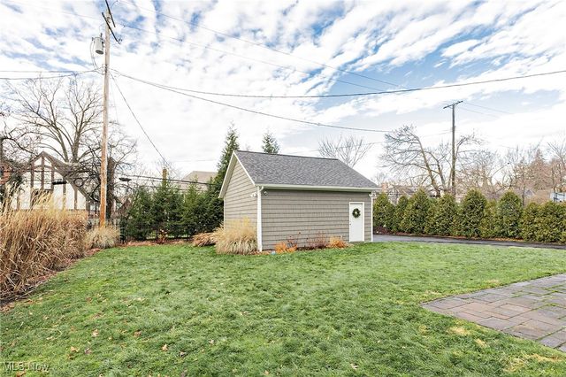 3006 Montgomery Road, Shaker Heights, OH 44122