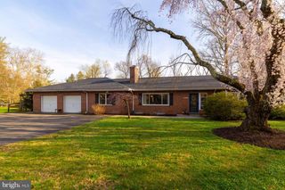 6254 W VALLEY GREEN RD, Flourtown, PA 19031