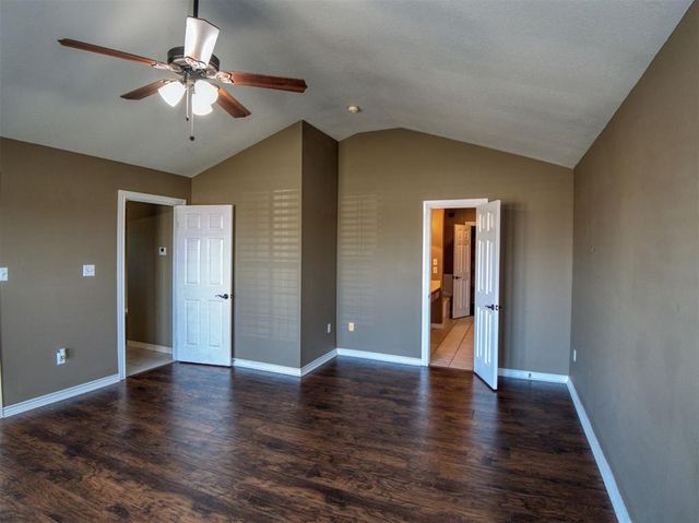 107 NW valleybrook, Lawton, OK 73505