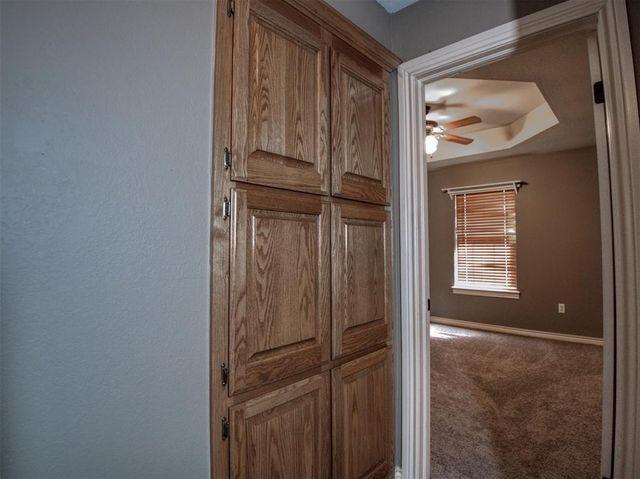 107 NW valleybrook, Lawton, OK 73505