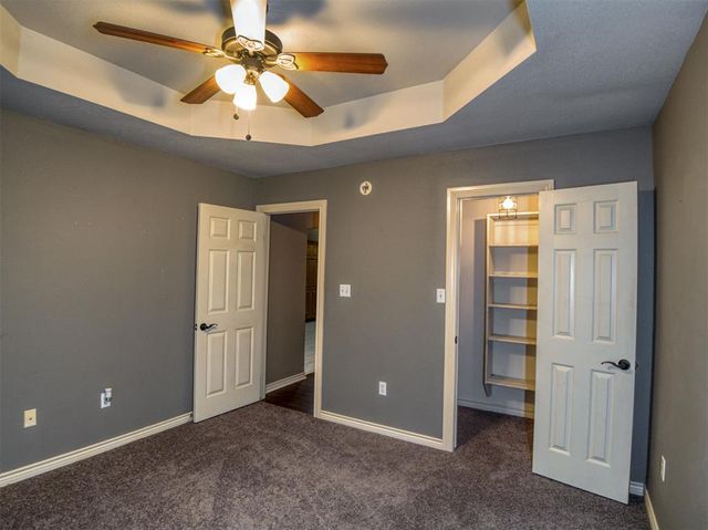 107 NW valleybrook, Lawton, OK 73505