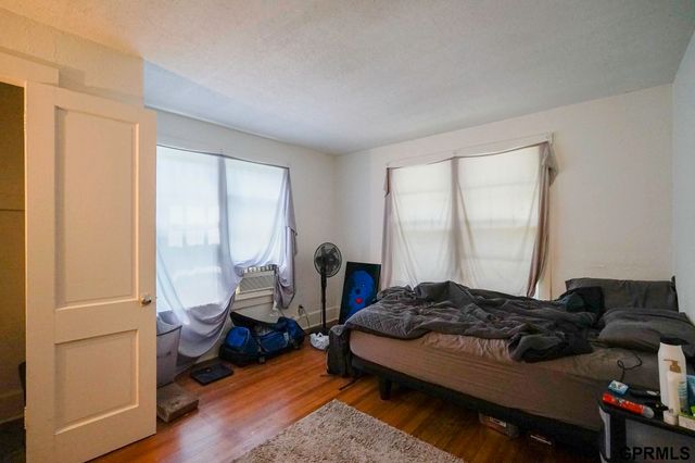 7717 N 39th Street, Omaha, NE 68112