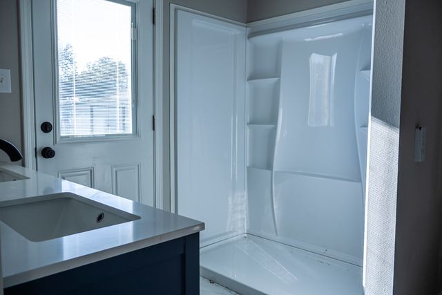 1001 Neely Ave, Midland, TX 79705