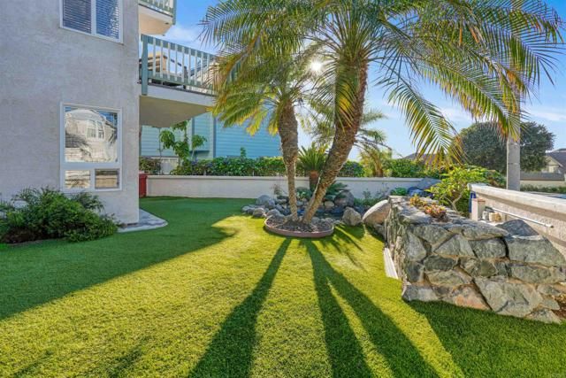 2438 Ocean Street, Carlsbad, CA 92008