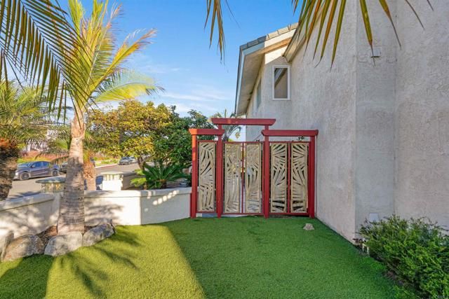 2438 Ocean Street, Carlsbad, CA 92008