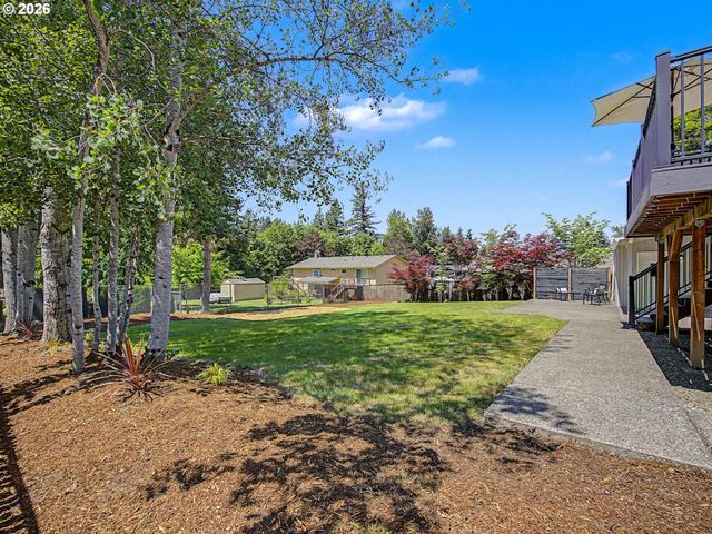 1479 Sw WILLOWBROOK Ct, Gresham, OR 97080