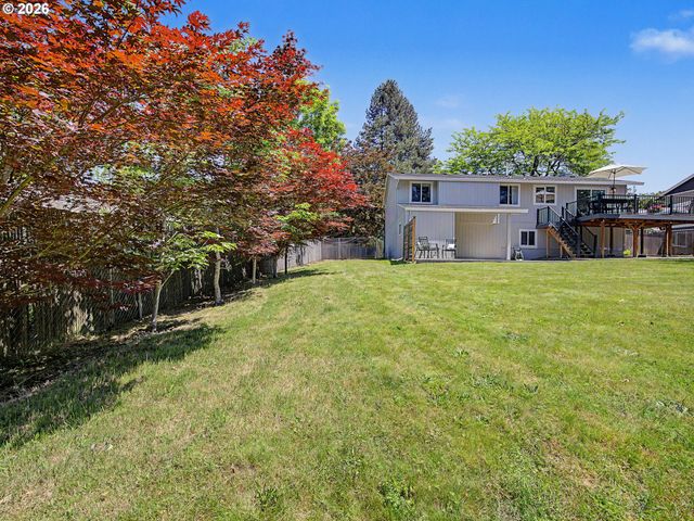 1479 Sw WILLOWBROOK Ct, Gresham, OR 97080