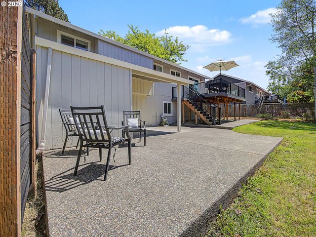 1479 Sw WILLOWBROOK Ct, Gresham, OR 97080