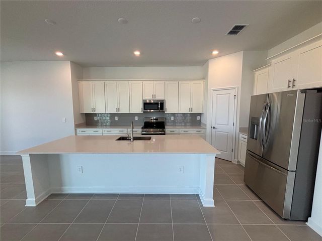 5996 SHAVASANA ROAD A, Clermont, FL 34714