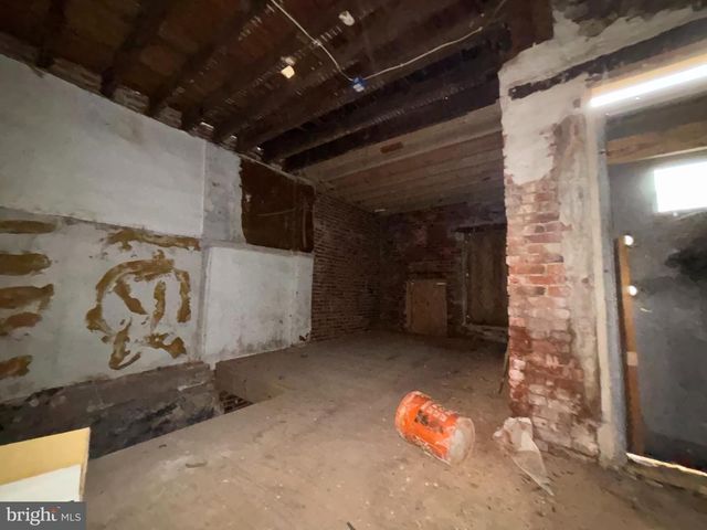 19 N 60TH ST, Philadelphia, PA 19139