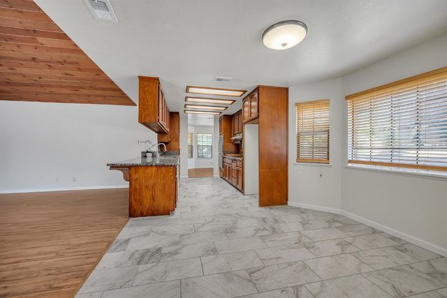 5990 Barton Road, Loomis, CA 95650