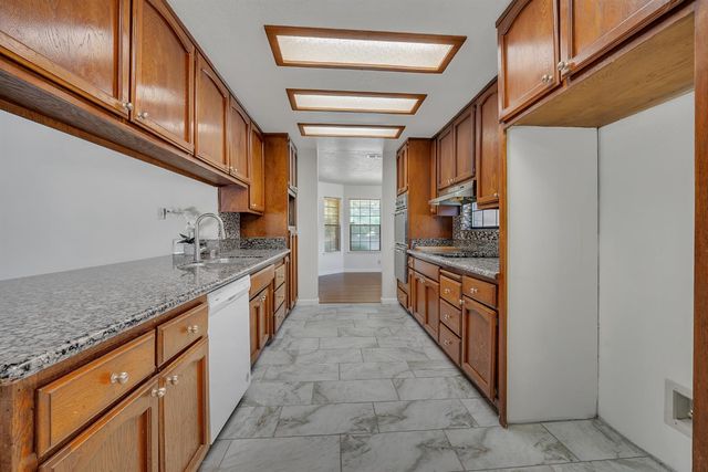 5990 Barton Road, Loomis, CA 95650