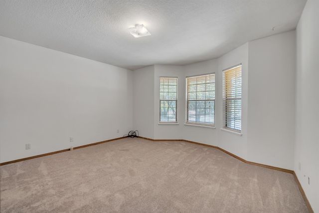 5990 Barton Road, Loomis, CA 95650