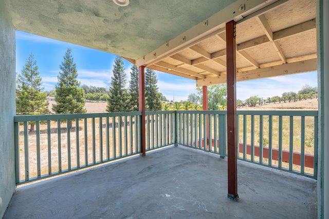 5990 Barton Road, Loomis, CA 95650