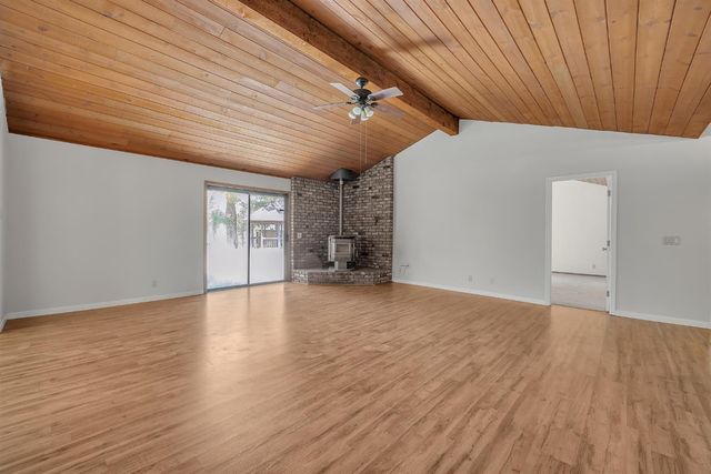 5990 Barton Road, Loomis, CA 95650