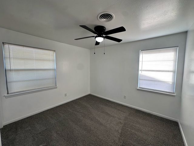 1208 E 56th St, Odessa, TX 79762