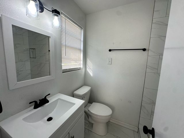 1208 E 56th St, Odessa, TX 79762