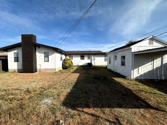 1208 E 56th St, Odessa, TX 79762