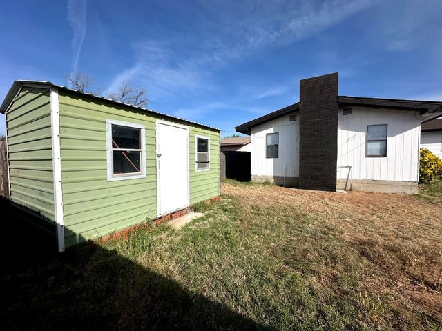 1208 E 56th St, Odessa, TX 79762