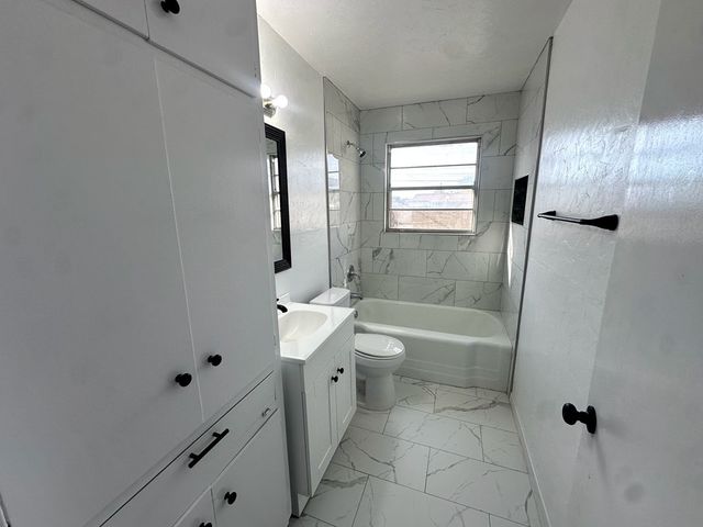 1208 E 56th St, Odessa, TX 79762