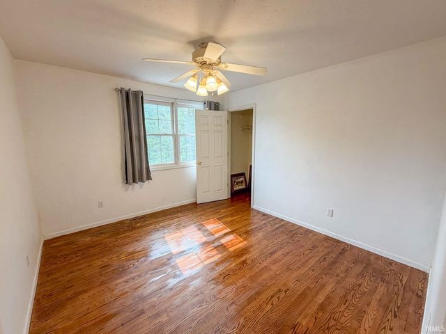 50675 Yorkview Drive, Granger, IN 46530