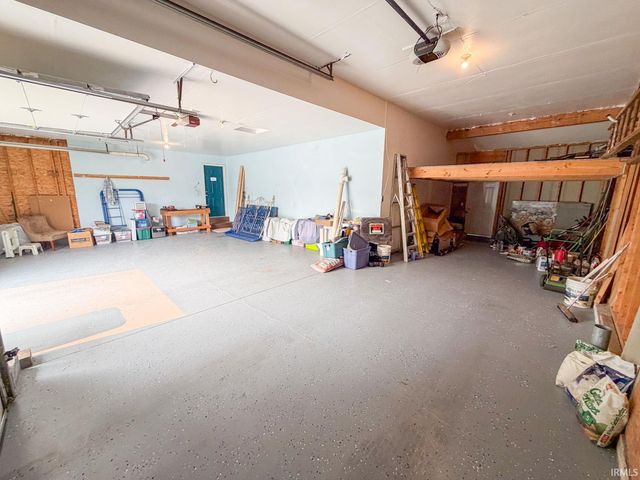50675 Yorkview Drive, Granger, IN 46530